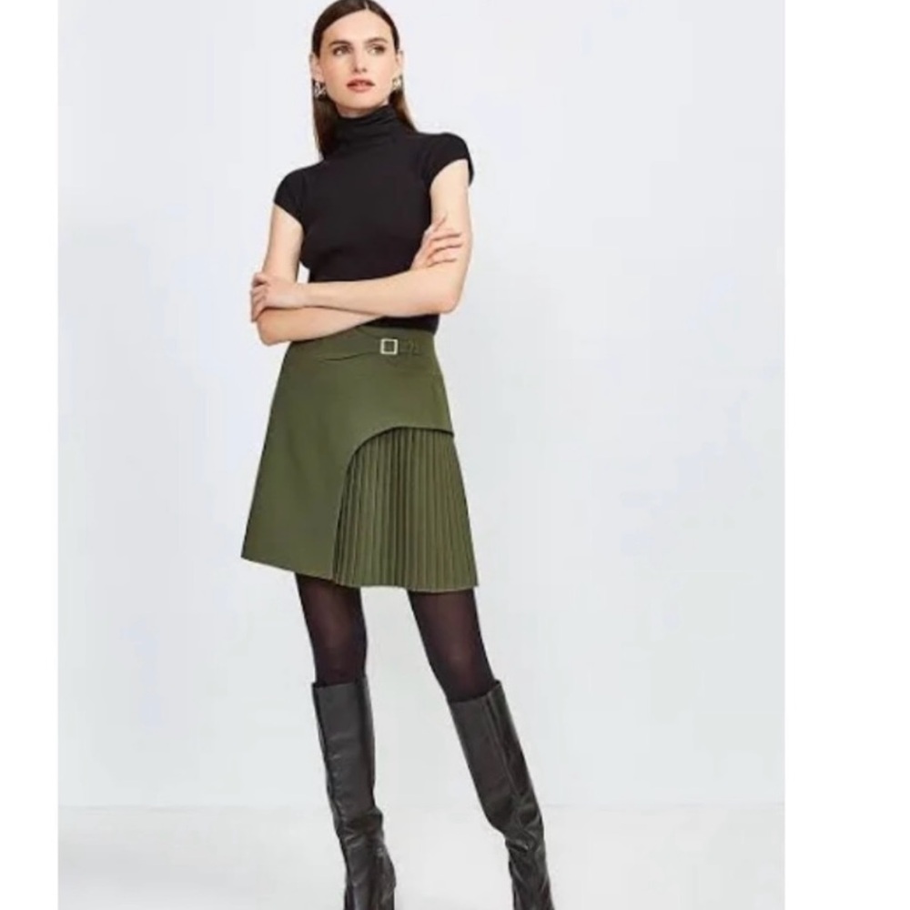 NWT $232 Karen Millen Buckle Detail Pleated Mini Skirt khaki size 10